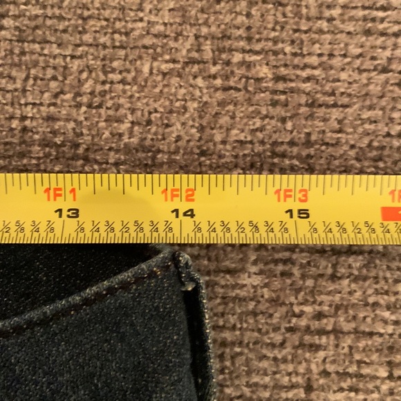 Rock & Republic Jeans - Picture 7 of 9